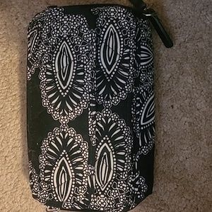 Vera Bradley Organizer Wallet Black White Kaleidoscope